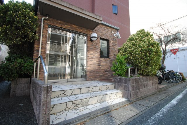 Ｆ・Ｇｅｍの玄関