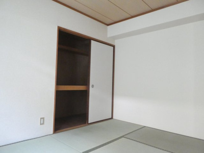 【収納】 | アムール魚住 | アムール魚住