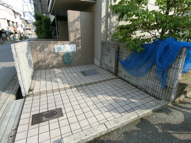 【エントランス】 | アンボジュール日愛