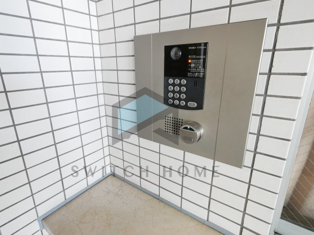 【セキュリティ】 | ブルーメンハウス | オートロック付きです