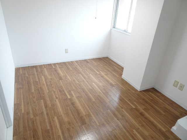 ハイツむすぶの居間・リビング