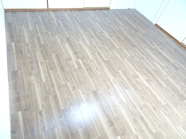 ハイツむすぶの洋室