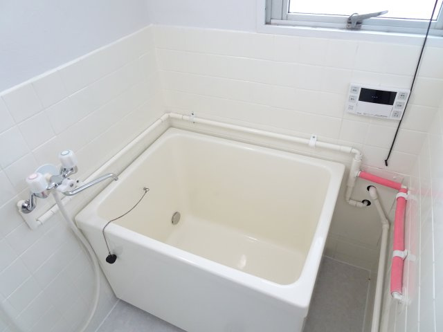 ハイツむすぶの浴室