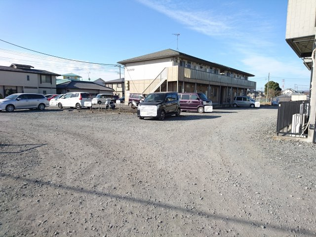 フレンズハイツAの駐車場