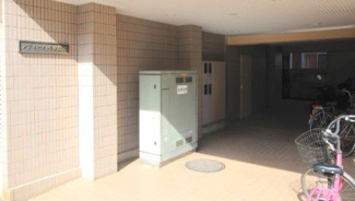 【エントランス】