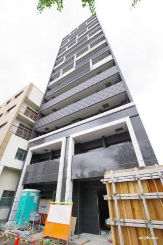 ファステート難波WESTディオン　仲介手数料無料の外観
