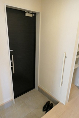 【玄関】 | プレミアス三左衛門