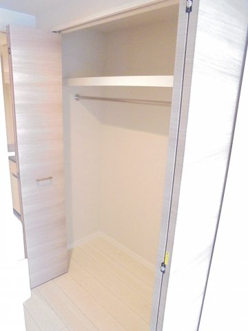 グロリアコート市川の収納