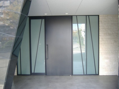 【エントランス】 | ラナップスクエア福島