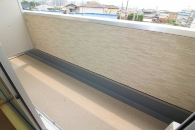 【バルコニー】 | リコルテサントルモンターニュ