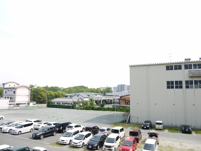 エイルマンション諏訪野の展望