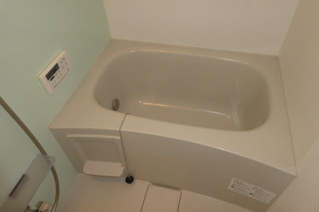 ファヴィリータCの浴室