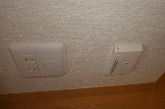 ファヴィリータCの設備|電話モジュラー