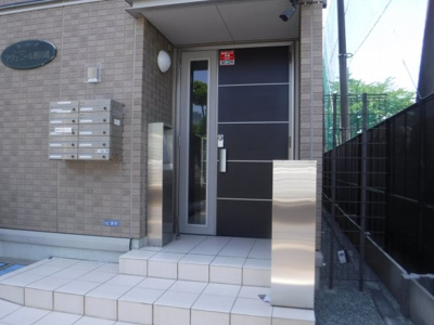 【エントランス】 | アヴェニール新川崎