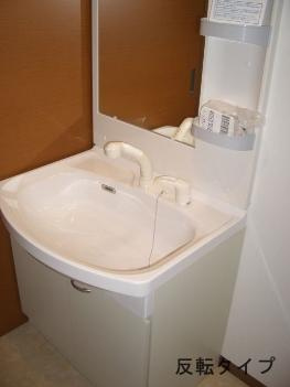 【独立洗面台】