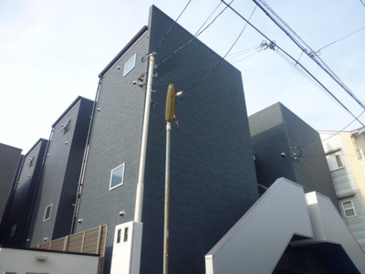 【外観】 | エルフラット（長瀬賃貸） | 外観は落ち着いています