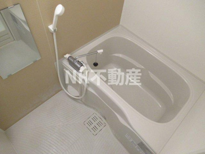 【浴室】 | フジパレス東花園（東花園賃貸） | 同仕様タイプのイメージです