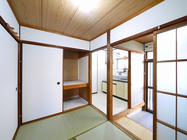 吉田貸家の和室|明るい和室です