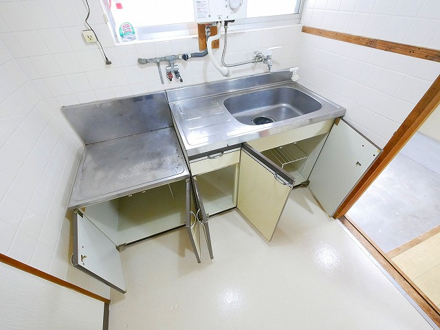 吉田貸家のキッチン|きれいなキッチンです