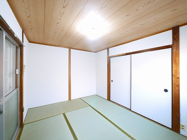 吉田貸家の寝室|寝室にいかがでしょうか