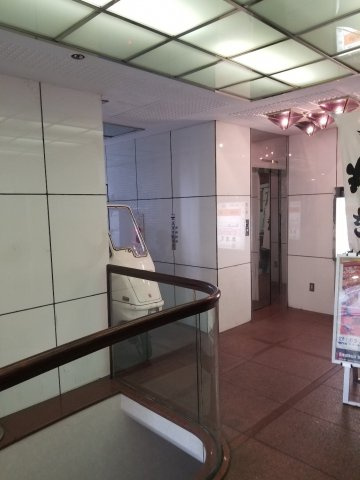 正直家ビルの外観パース