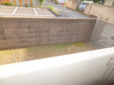 【その他共用部分】 | ハーベストファーム | バルコニー面の敷地ゆったりとってあります☆