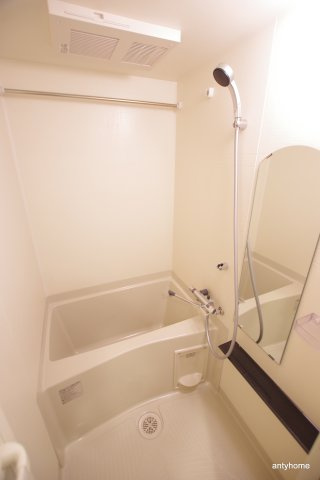 プレサンス心斎橋レヨン　仲介手数料無料の浴室