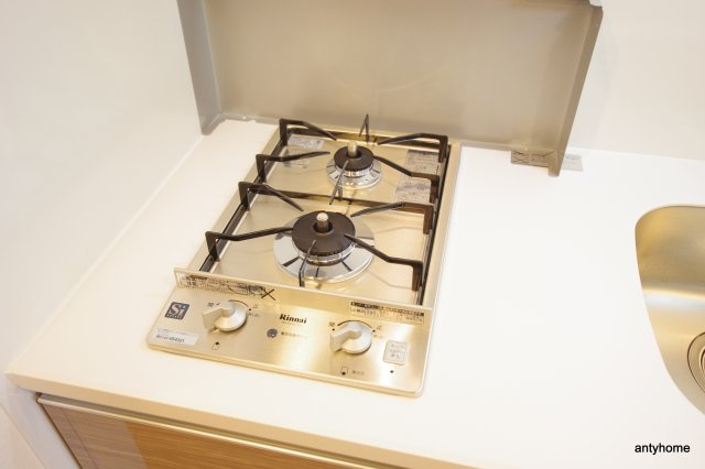 プレサンス心斎橋ソレイユ　仲介手数料無料のキッチン