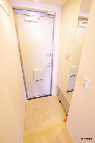パークサイドメゾン新梅田　仲介手数料無料の玄関