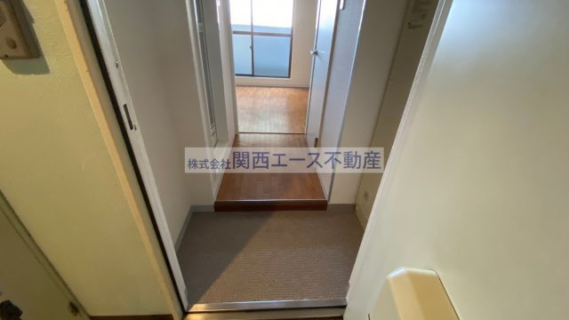 【玄関】 | ヴィラオビラ