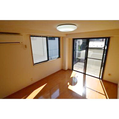 【居間・リビング】 | セレナ桜台マンション