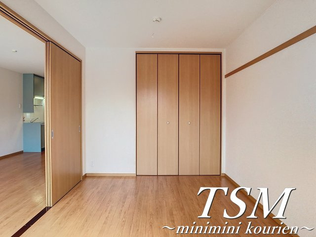 ジャンシアーヌの洋室