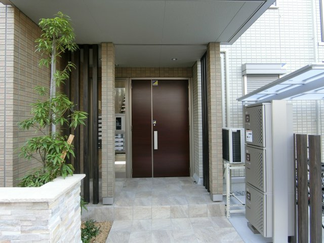 【エントランス】 | ランビエンス雅