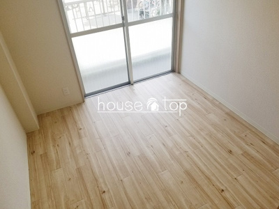 【洋室】 | メゾン呉羽