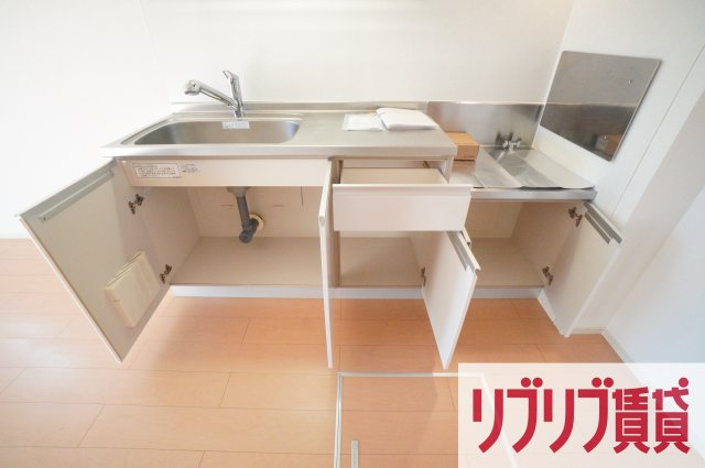 フォレストＮ　Ⅱのキッチン