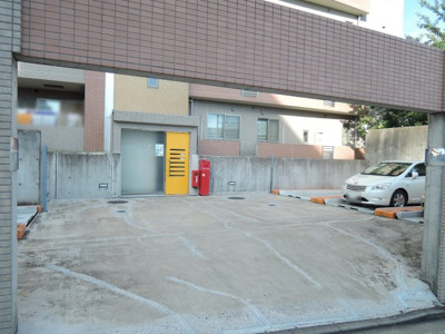 【駐車場】 | パストラルフォート江田