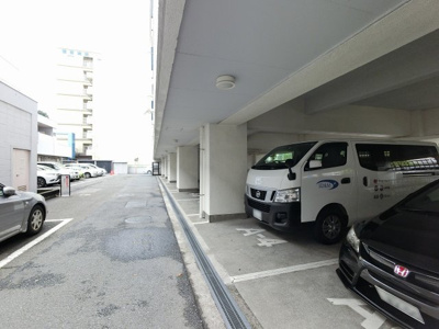 【駐車場】 | 森町ビル | 平置き駐車場