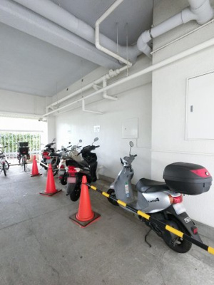 【その他共用部分】 | 森町ビル | バイク置場