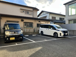 【駐車場】