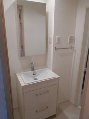 【独立洗面台】 | リブリ・ＬＵＸＴＩＡ