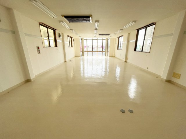 アルナビル　西棟の内装|2階