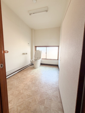 アルナビル　西棟のトイレ|2階