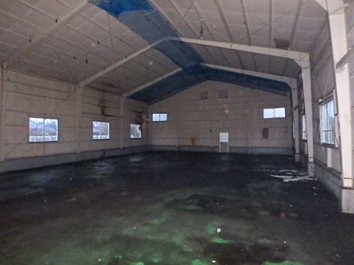 神原町貸工場の内装
