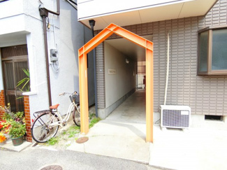 【エントランス】 | 今津ロイヤルマンション