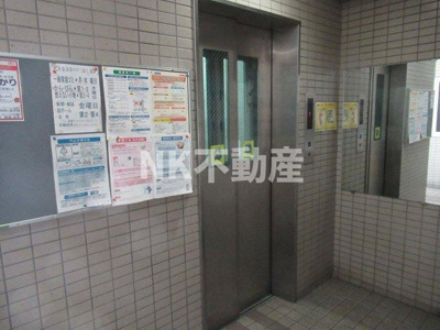 【ロビー】 | コーポ谷村Ⅱ（八戸ノ里賃貸） | 建物の内部です