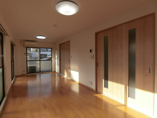 【居間・リビング】 | セントグローリー