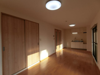 【居間・リビング】 | セントグローリー