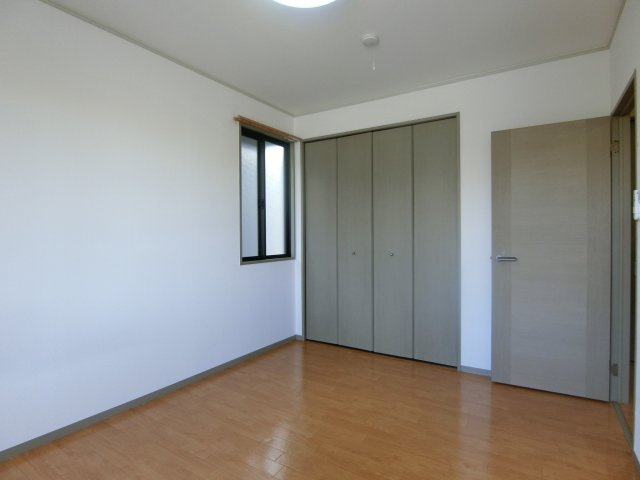 コンフォートI棟の洋室