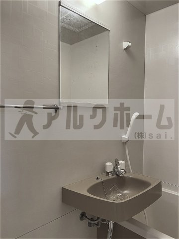 善積ハイツの独立洗面台