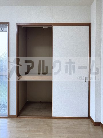 善積ハイツの収納